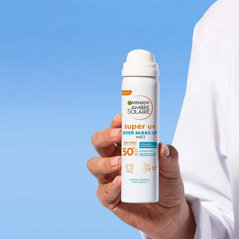 Ambre Solaire Super UV arcpermet a smink fölé SPF 50 (75 ml)