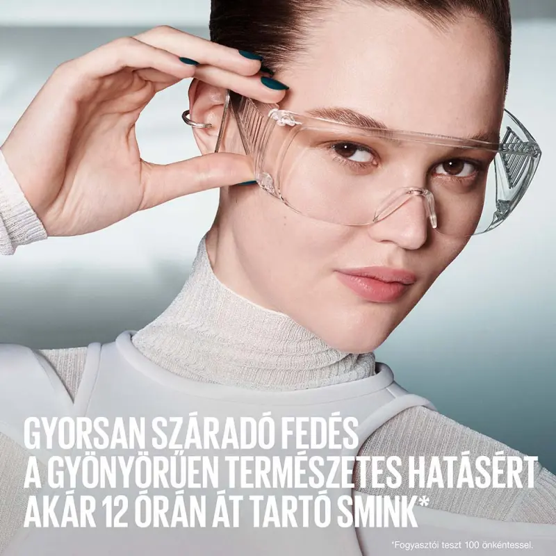 Fit Me Microscopic 03 Porceln korrektor
