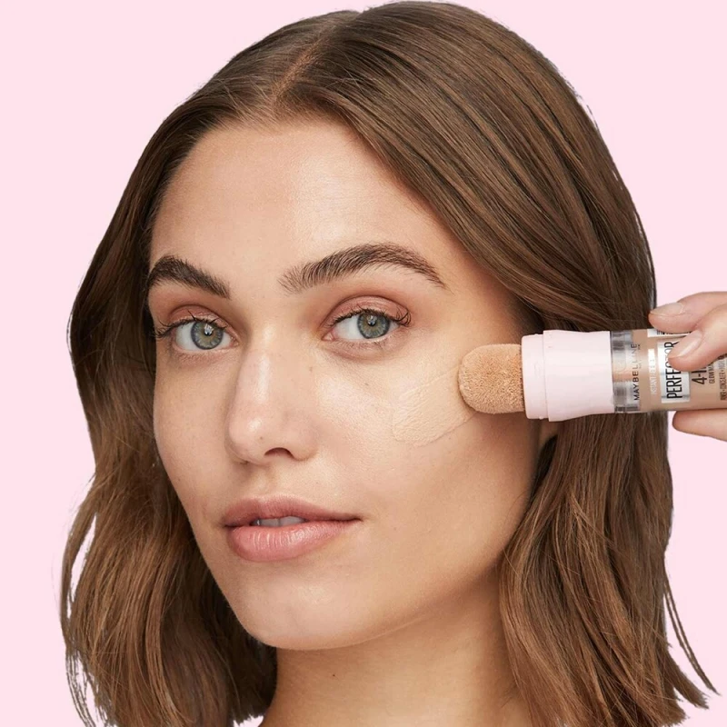 Instant Perfector 4-in-1 Glow 01 Light fényes hatású alapozó 20 ml