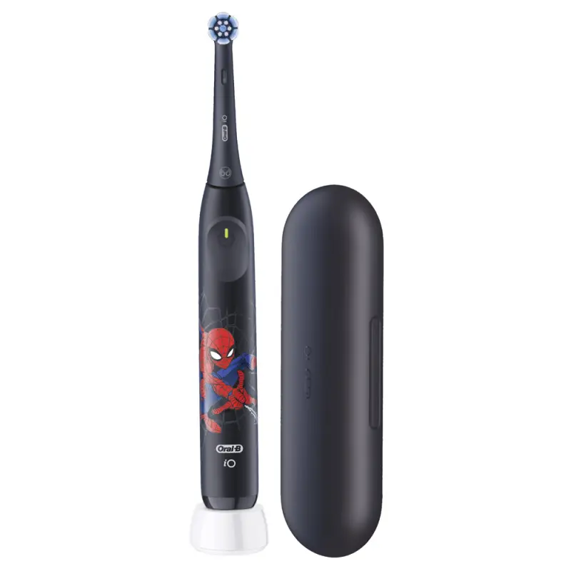 ORAL-B iO Kids Spiderman gyerek fogkefe + Utazó tok