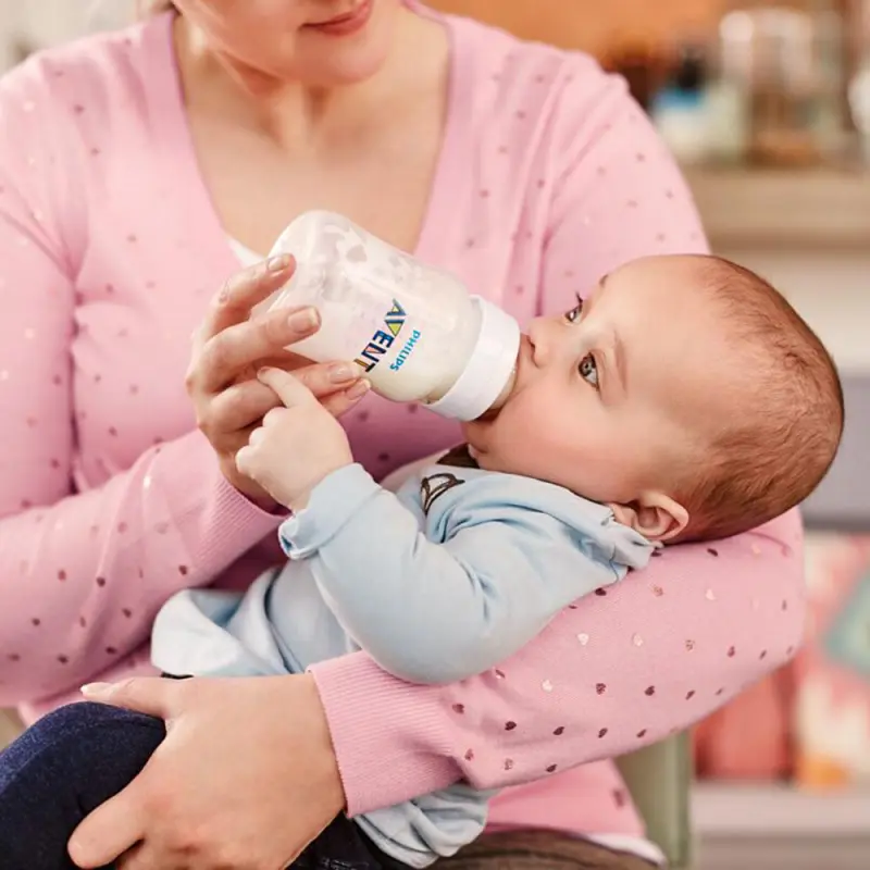 Avent SCY100/01 Hasfájáscsökkentő cumisüveg